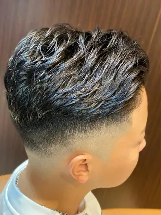 ショート 佐々木 宥人のヘアスタイル