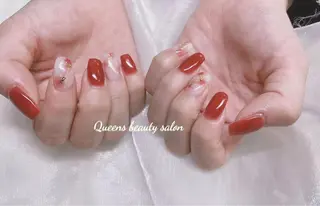 ネイル Queens みなみのネイルデザイン