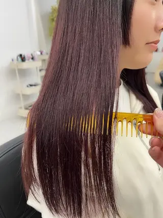 カラー sol Amiのヘアスタイル