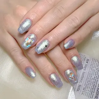 ネイル グロー ネイルのネイルデザイン