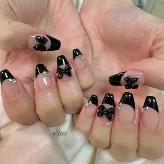 ネイル nail salon e'mu💐のネイルデザイン