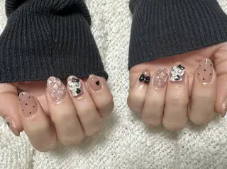 ネイル ecru.所属・TAKAHASHI NANAMIのマツエク・マツパデザイン