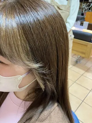 ミディアム カラー 奥谷 美代子のヘアスタイル