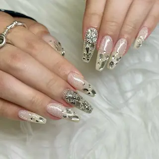 ネイル Bianca浦和西口 竹ノ内  愛彩のネイルデザイン