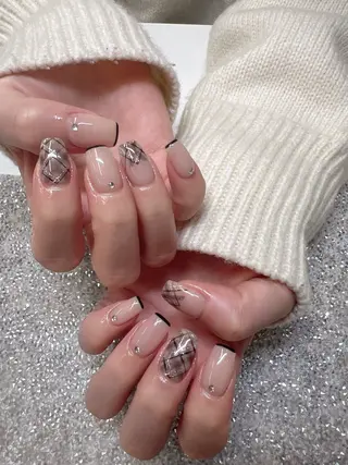 ネイル Guarendo錦糸町店所属・ガレンドウ 白澤 愛子のネイルデザイン