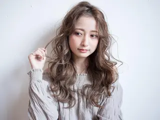 ヘアアレンジ ネイル マツエク・マツパ ulu beautysalon所属・アイブロウモデル募集 Yukiの眉毛・アイブロウイメージ