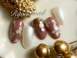 ネイル Ryononnail(リョノンネイル)所属・Ryononnail 上谷典子のネイルデザイン