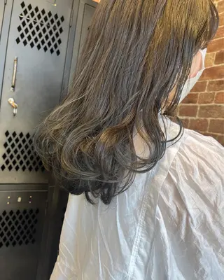 ミディアム カラー パーマ ヘアアレンジ メンズ キッズ ネイル マツエク・マツパ アイブロウ times salon名駅所属・久木原 ゆりのヘアスタイル