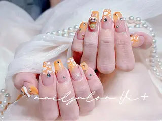 ネイル ✨Nailsalon Vi+✨のネイルデザイン