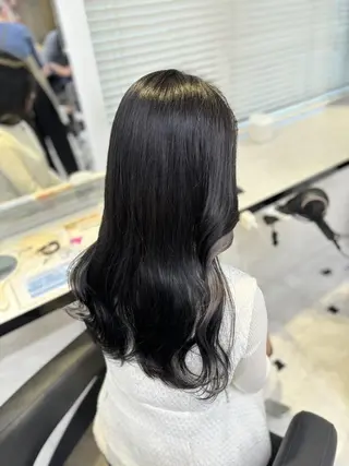カラー ロング 💙ハイトーン韓国風 色白ヘア💙manaのヘアスタイル