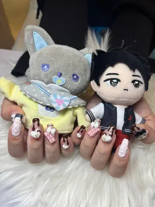 ネイル 倫実/スカルプ /ガーリー/個性派のネイルデザイン