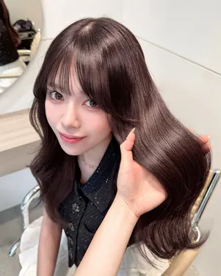 セミロング 𝑀𝐼𝐾𝑈🤍 SALOWIN銀座のヘアスタイル