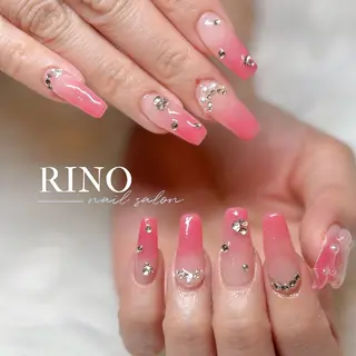 ネイル Nail Salon RINO所属・伊藤 なつみのネイルデザイン