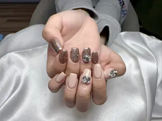 ネイル Ui_Amor (パラジェル)のネイルデザイン