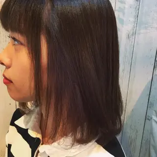 ミディアム カラー embrace エンブレイスのヘアスタイル