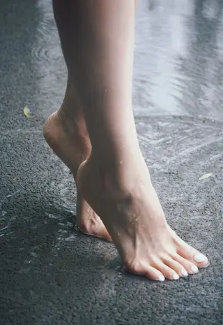 ネイル MoonNail ユリのネイルデザイン