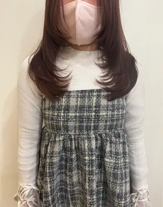 セミロング Rinka/レイヤー /透明感カラーのヘアスタイル