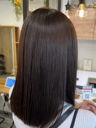 カラー うる艶カラー✨️ 耳ツボ💠mamiのヘアスタイル