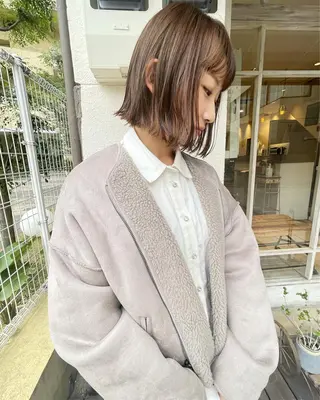 ショート カラー 🙃 透明感カラー/ボブのヘアスタイル