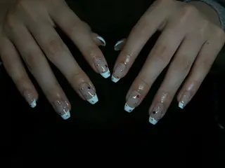 ネイル Nanami | BINELのネイルデザイン