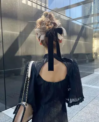 ロング ヘアアレンジ Yuna/ベージュ ダブルカラーのヘアスタイル