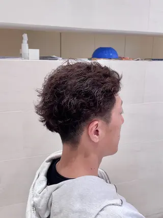 ショート パーマ メンズ GRAZIE due所属・シャドウパーマ ・波巻き/篠谷祐輝のヘアスタイル