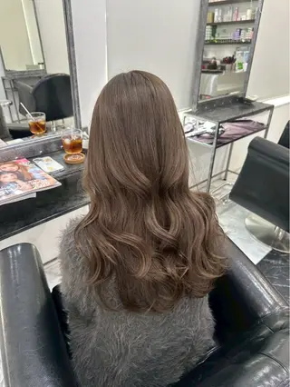 ロング カラー トレンド×デザイン DEAN岡崎店のヘアスタイル