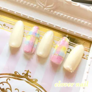 ネイル clover nailのネイルデザイン