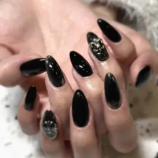 ネイル ⚜️個性派ネイル⚜️ ℝ𝕖𝕟𝕒🦉のネイルデザイン