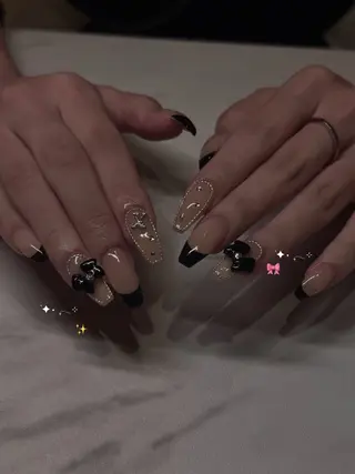 ネイル mikoto 🎀 韓国ネイルのネイルデザイン