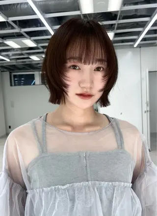 ミディアム カラー 顔まわり/ボブウルフ 🤍愛唯(めい)のヘアスタイル