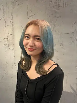 ミディアム カラー いぐちしょうた🫧 VISAGEbaskのヘアスタイル