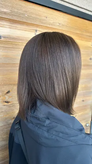 カラー 北村 亜寿那のヘアスタイル