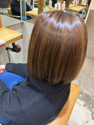 ショート カラー 若狭 彩花のヘアスタイル