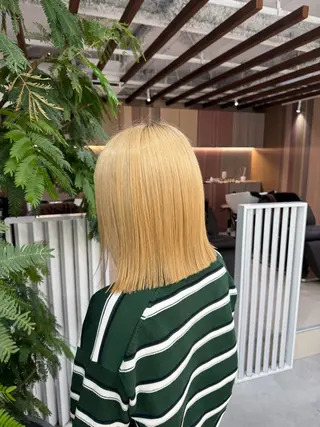 ミディアム R BEAUTY MAIのヘアスタイル