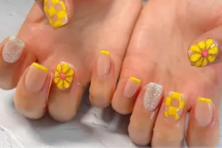 ネイル celica所属・松田 由真のネイルデザイン