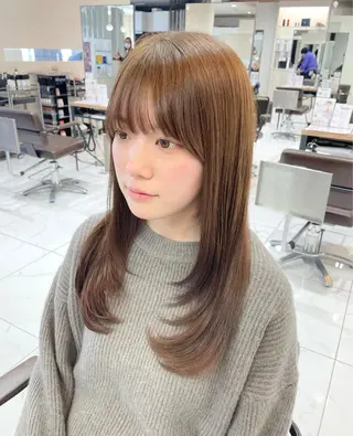 ロング GRANDEUR natsukiのヘアスタイル