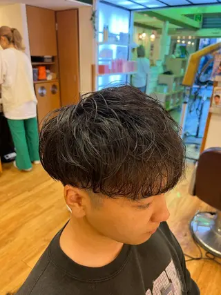 ショート メンズ 湘南のパーマ職人 🔥清水琉葵🔥のヘアスタイル