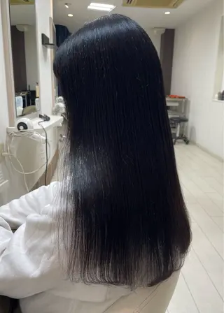 ロング アミーベル🧸🧡 本店✂️しおりのヘアスタイル