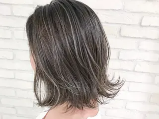 ミディアム カラー 横浜🍒ルーツカラー エクステ／RIEのヘアスタイル