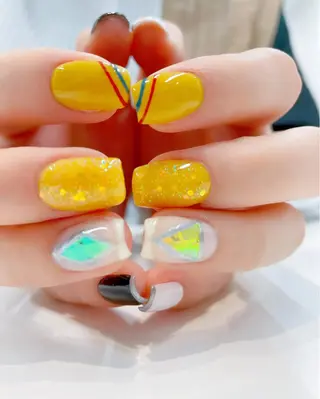 ネイル Blushオーナー Shiinaのネイルデザイン