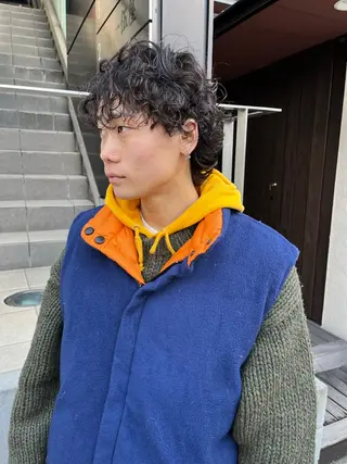 ショート パーマ メンズ くせ毛カットとパーマ /美容室難民の方是非のヘアスタイル