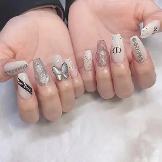 ネイル RiLion💗 Risa🦋💜のネイルデザイン