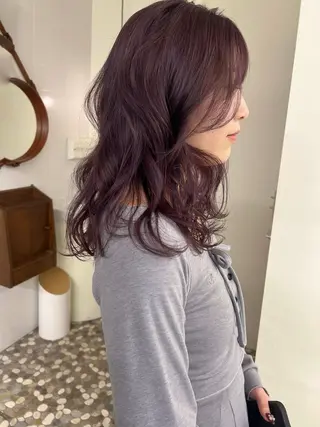 セミロング カラー 小林 美咲のヘアスタイル