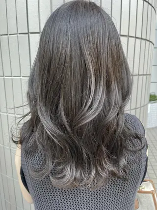 セミロング カラー Zina天王寺 CHIAKIのヘアスタイル