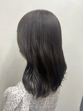 ミディアム 本間 絵理奈‎のヘアスタイル