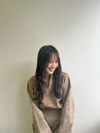 ロング putri店長 和田鈴采のヘアスタイル