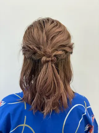 ヘアアレンジ リン🔔ボブ cut ベージュカラー🤎のヘアスタイル