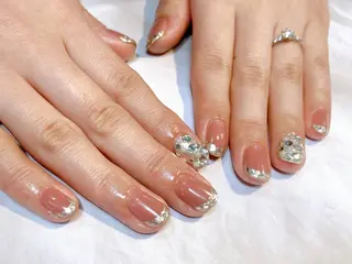 ネイル iroam所属・Keiko🧸 大人可愛いネイルのネイルデザイン