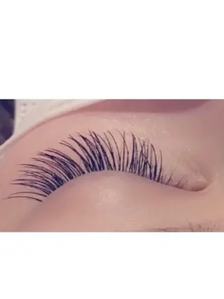 マツエク・マツパ しもかわ かほのヘアスタイル